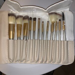 12 set MAKEUP BRUSHES